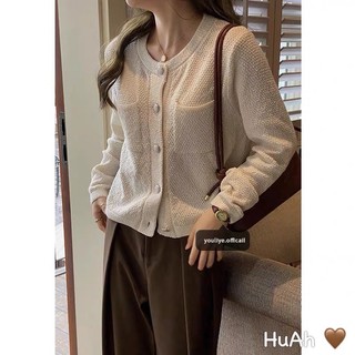 Áo len cúc đồng Basic