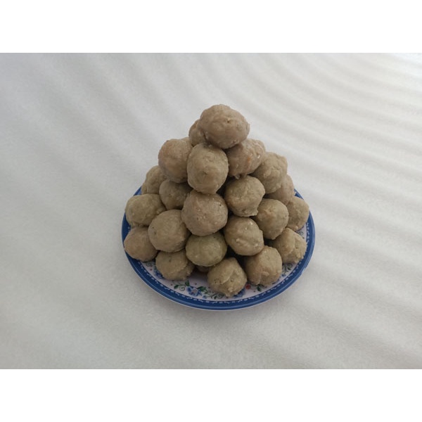 Bò viên_mô hình bò viên bằng nhựa