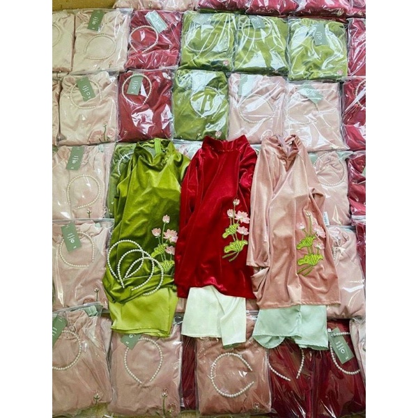 Set 3 chi tiết  áo dài nhung thêu hoa sen kèm bờm ngọc  xinh xắn bé gái .