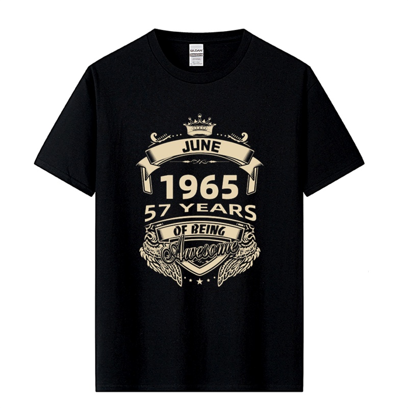 Sinh ra vào tháng Hai năm 1965 57 năm trở thành Áo Thun tuyệt vời vào tháng Hai tháng Hai tháng Tư tháng Tư tháng bảy tháng tám tháng Mười Hai
