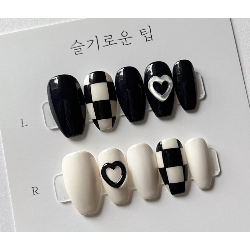 Móng úp tim đơn giản