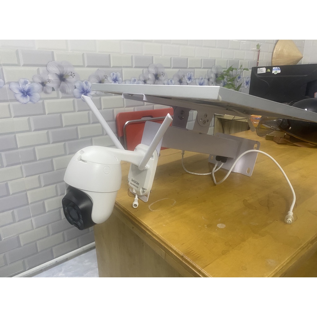 Camera năng lượng mặt trời 4G- hoạt động 24/7