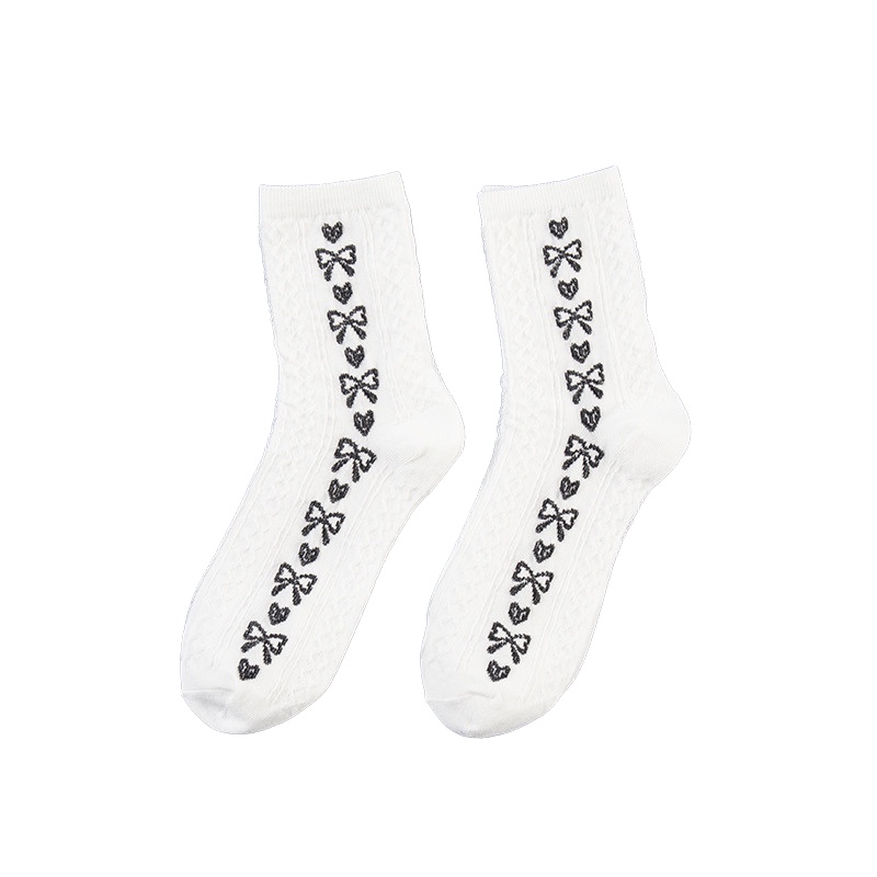 Tất nữ cổ cao phong cách vintage đáng yêu ( hàng tặng không bán )