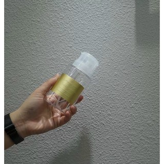 Lọ đựng aceton dung dịch làm nail