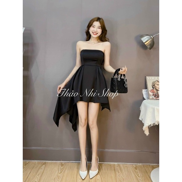 Đầm Đen Ống Tà Lệch Quyến Rũ Khoe Body Hack Tuổi Teen