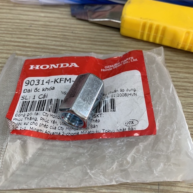 ỐC CHÂN GƯƠNG WINNER ZIN HONDA