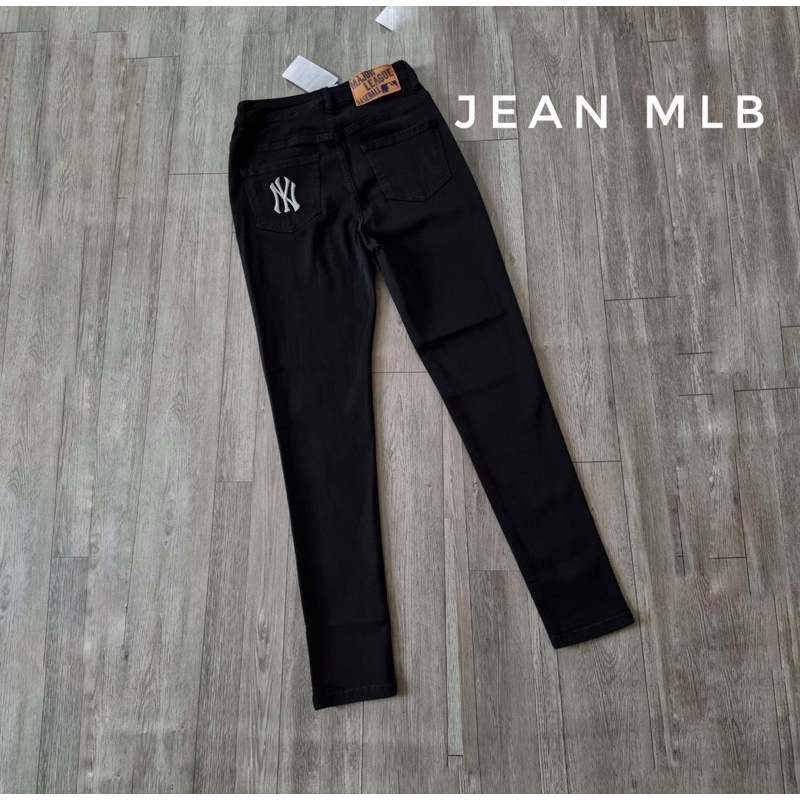 QUẦN JEAN NỮ SKINNY MLB - L.EVIS ĐEN Chất jean co giãn cực tốt, logo thêu dày sắc nét. Lên form chuẩn đẹp, dễ phối đồ