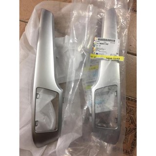 Ốp cửa gió điều hòa trung tâm Chevrolet Captiva 2006-2011 - bên trái (LH), chính hãng GM