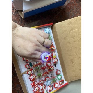Nhẫn Noel, Giáng sinh phát sáng