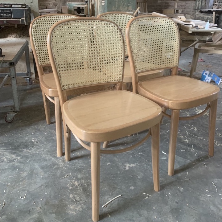 Ghế Gỗ Thonet 811, Ghế ăn gỗ sồi nga lưng tựa mây, mặt ngồi bọc nệm, gỗ, mây lưới tự nhiên mộc mạc