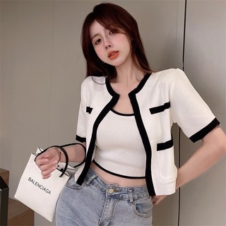 Set 2 món áo khoác phối viền cọc tay