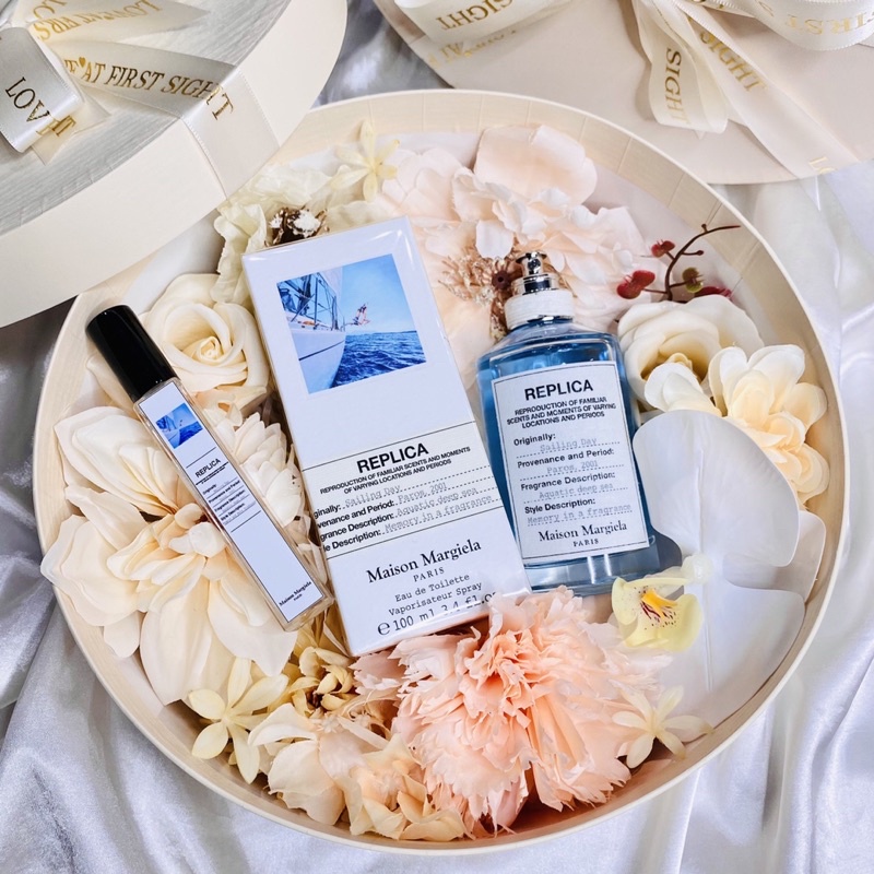 𝐍ướ𝐜 𝐇𝐨𝐚 𝐌𝐚𝐢𝐬𝐨𝐧 𝐌𝐚𝐫𝐠𝐢𝐞𝐥𝐚 𝐑𝐞𝐩𝐥𝐢𝐜𝐚 𝐒𝐚𝐢𝐥𝐢𝐧𝐠 𝐃𝐚𝐲 𝐄𝐃𝐓 𝟏𝟎𝐦𝐥 (𝐜𝐡𝐢ế𝐭)