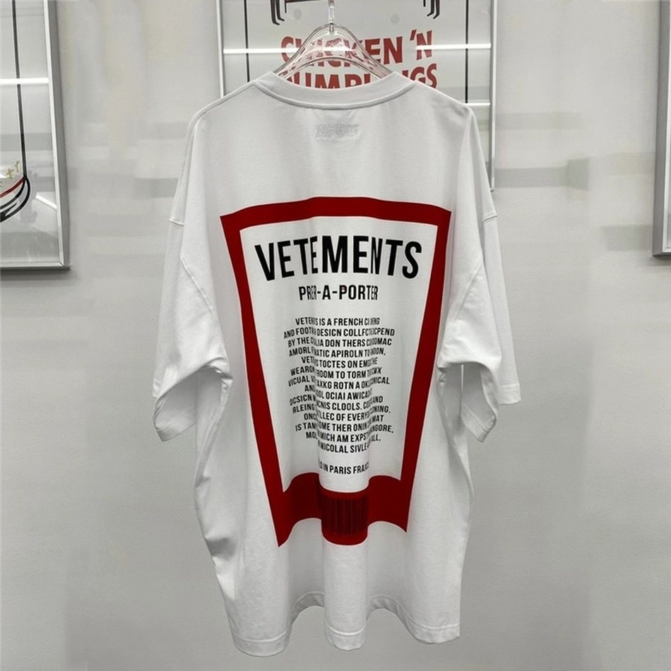 Vetements Áo Thun In logo Màu Đỏ Cỡ Lớn Thời Trang Cho Cặp Đôi
