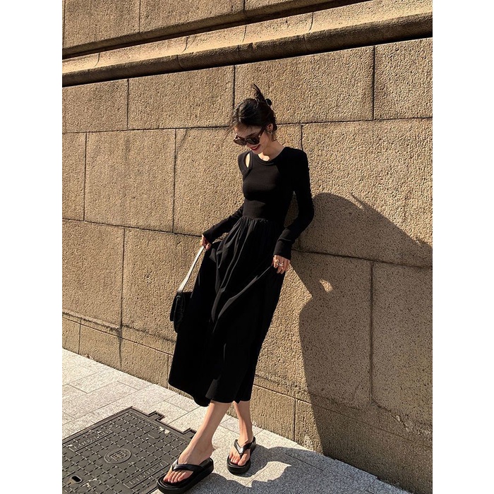 Đầm Tay Dài Dáng Ôm Thiết Kế Đục Lỗ Thời Trang Mùa Thu Mới Cho Nữ