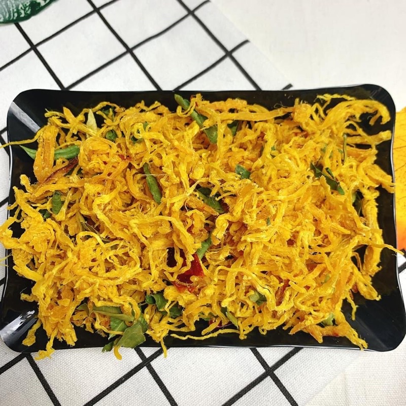 Khô gà lá chanh Nut Farm 500g, thơm ngon, cay cay, thấm vị