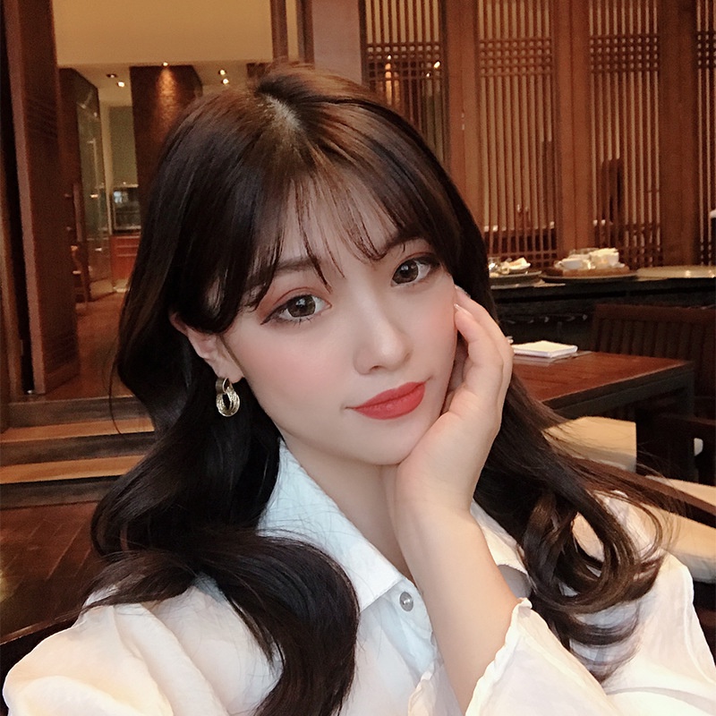 Khuyên Tai Thời Trang Hàn Quốc Đơn Giản Và Thanh Lịch