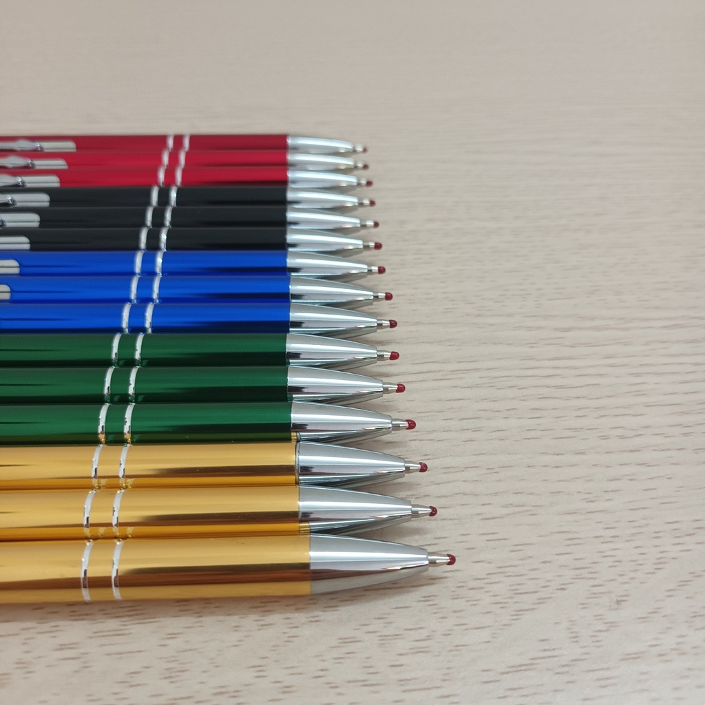 Bút ký kim loại, ngòi bi mực gell nước.Mực xanh trơn thuận tiện tiện viết hay ký.