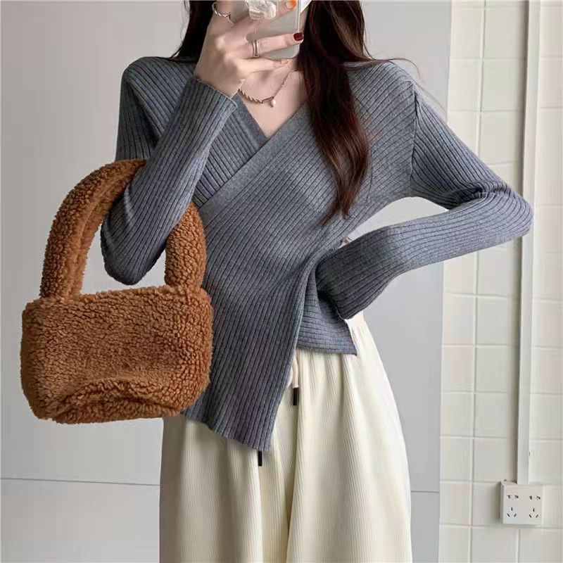 [Giao Ngay] Áo Sweater Đen Tay Dài Cổ Chữ V Chéo Màu Trơn Dáng Ôm Thời Trang Mùa Xuân Mới Cho Nữ