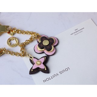 Lv Móc Khóa Hoa Nở Thời Trang