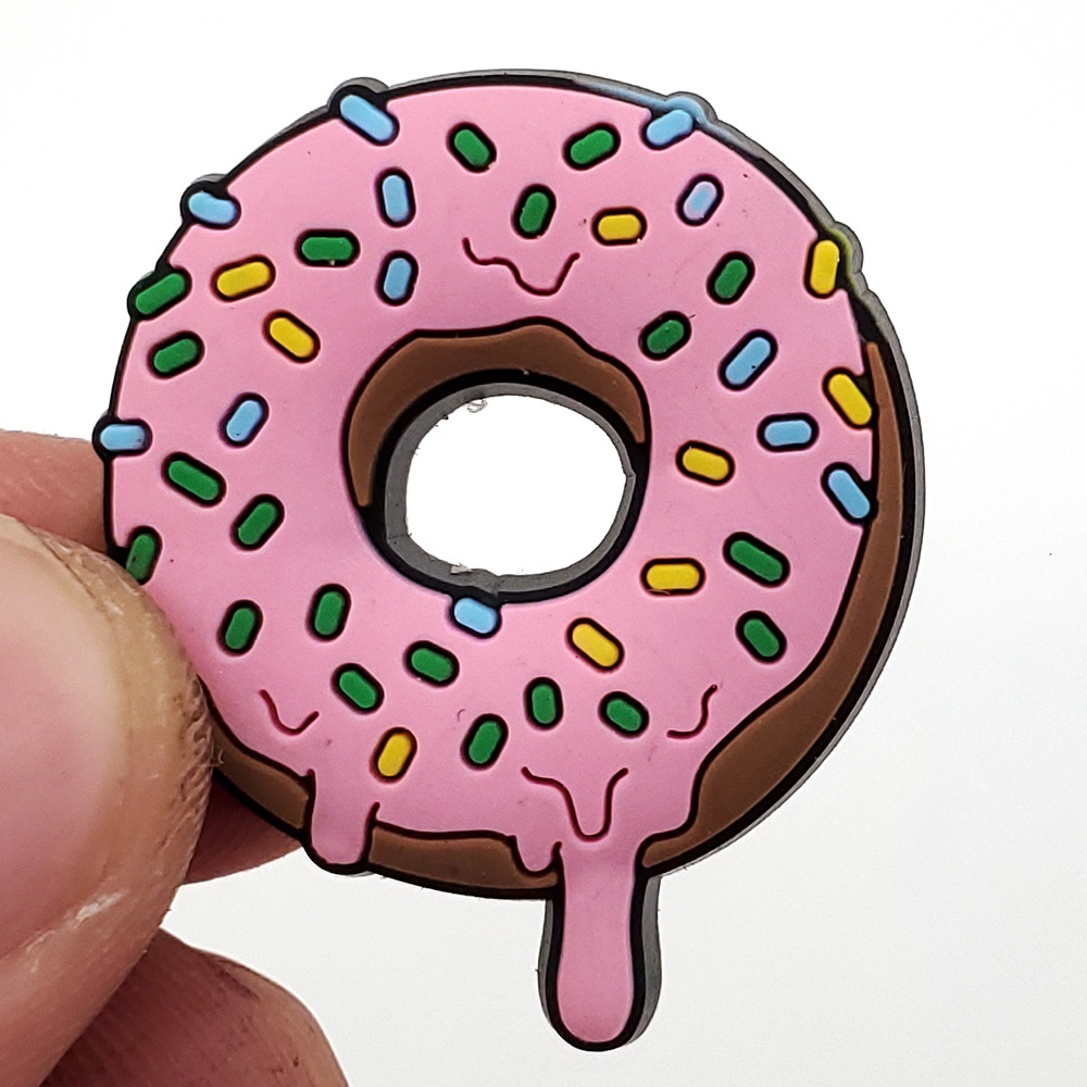 Dép Crocs Trang Trí Hình Bánh Donut Thức Ăn Hoạt Hình Dễ Thương Có Khóa Cài Làm Quà Tặng Cho Trẻ Em