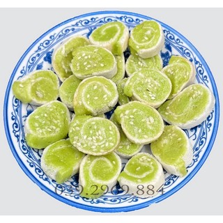 Kẹo dừa non lá dứa cuộn bánh tráng 250g/ 500g/ 1kg - đặc sản bến tre