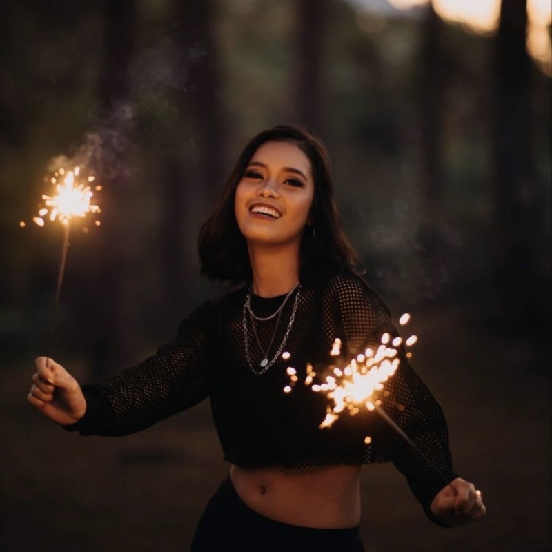 Nhang xẹt  set 8 cây