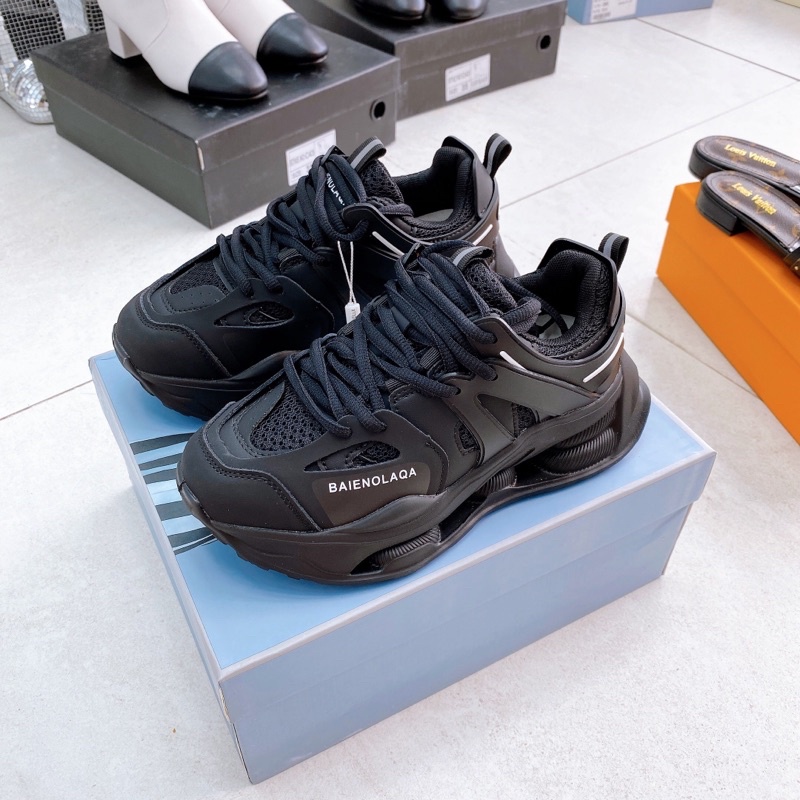 Giày thể thao dây buộc Ba Len đế êm cao