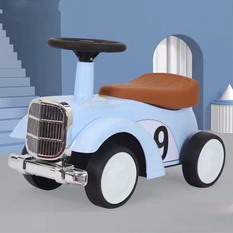 Xe chòi chân ô tô phiên bản cao cấp có nhạc cho bé