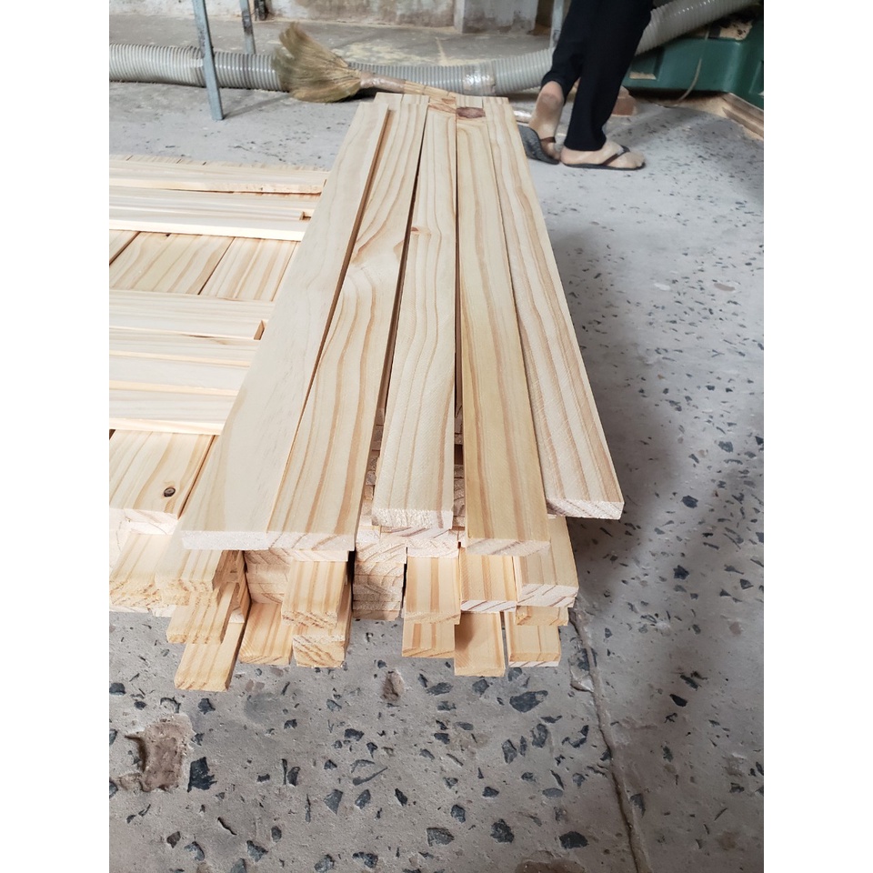 Thanh gỗ thông dày 1cm rộng 3cm dài 90cm dùng làm nẹp chỉ, làm thùng gỗ decord, đóng chuồng thú cưng, DIY