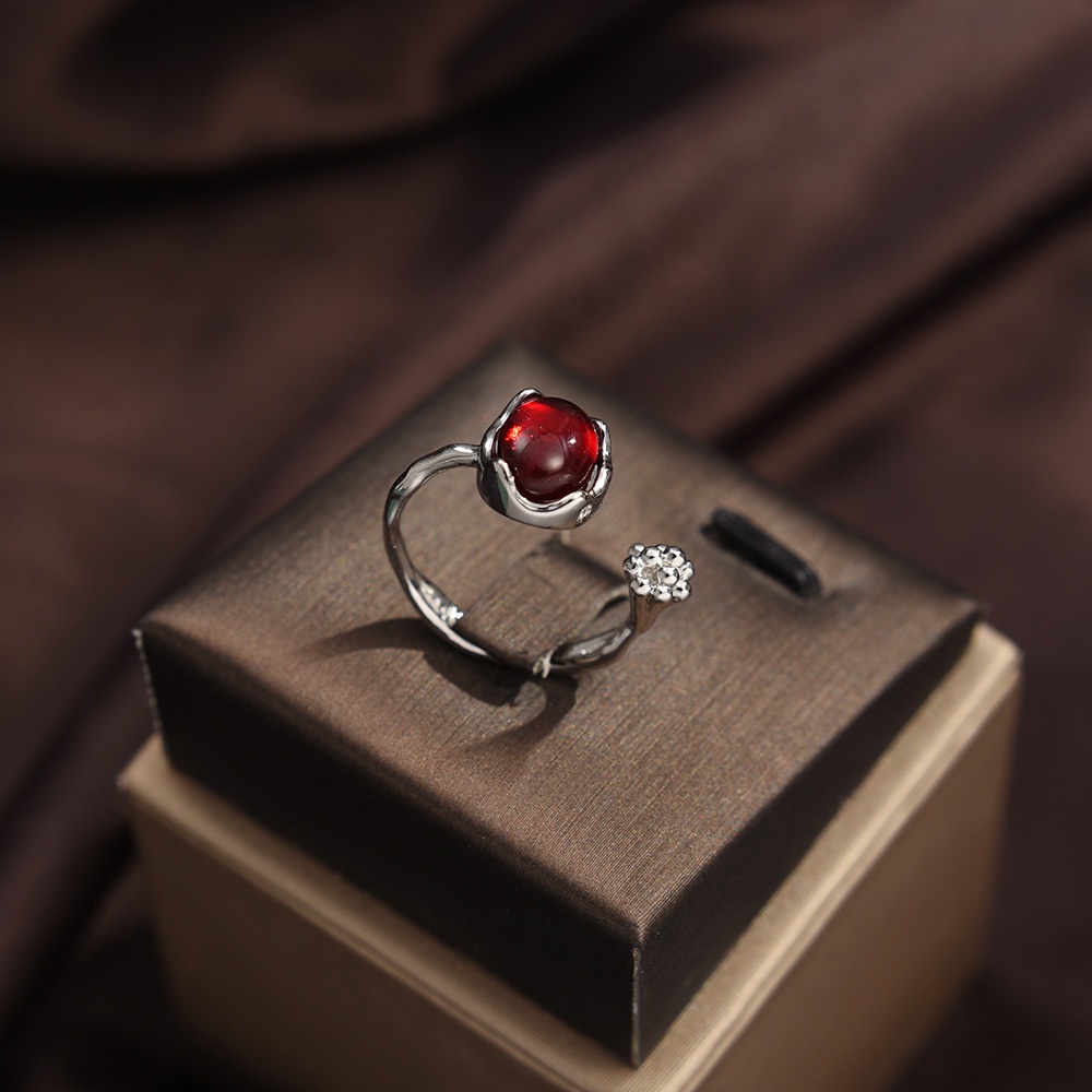 1 Nhẫn Đá Mã Não Đỏ Phong Cách Cổ Điển Sang Trọng Thanh Lịch Dành Cho Nữ