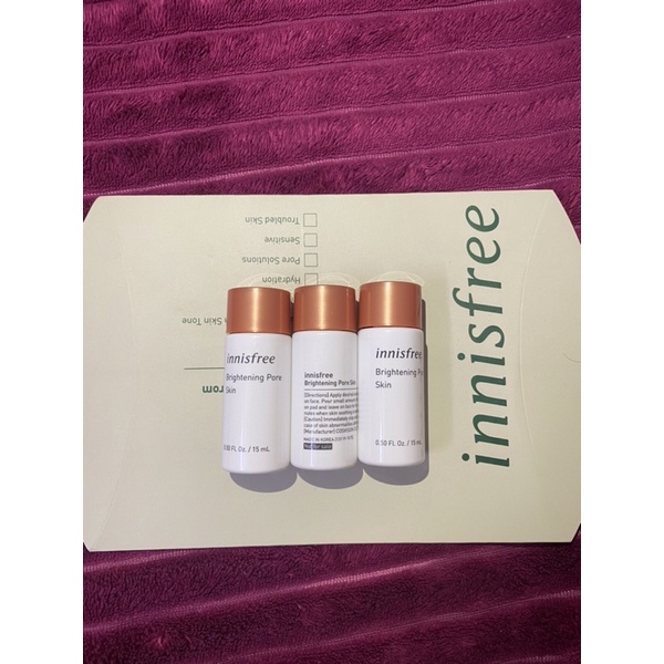 Toner dưỡng trắng sáng da innisfree