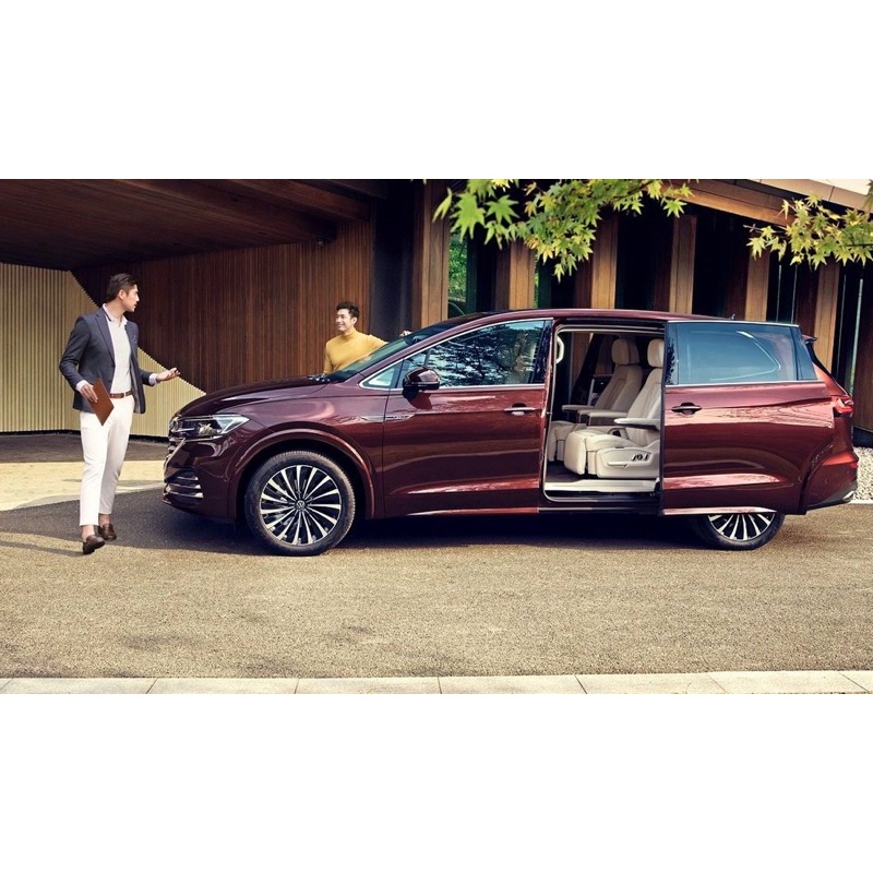 Mô hình xe MPV Volkswagen Viloran tỉ lệ 1/18