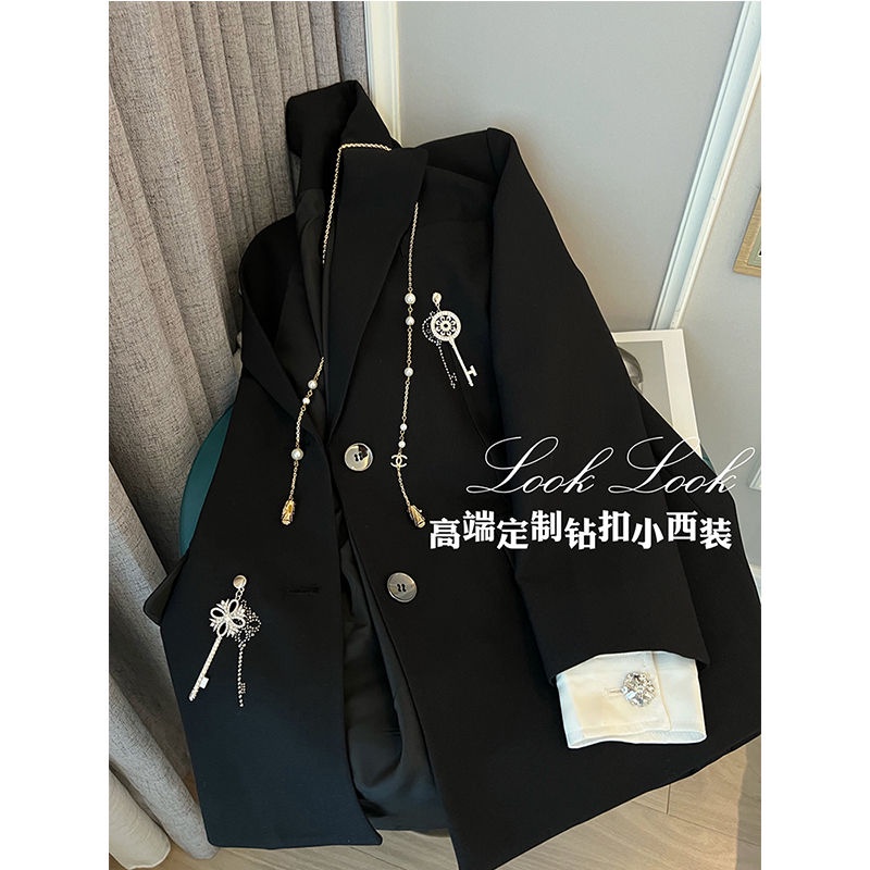 Áo Khoác Vest Màu Đen Cao Cấp Phối Khóa Đính Đá Thời Trang Mùa Thu Hàn Quốc 2022 | BigBuy360 - bigbuy360.vn