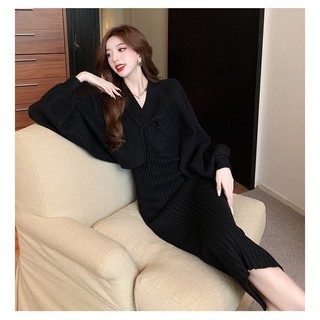 SET ĐẦM ĐEN LEN ĐŨA KÈM KHOÁC BÍ