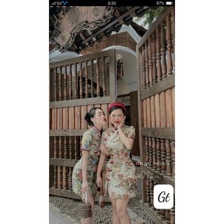 Sườn xám hoa vàng