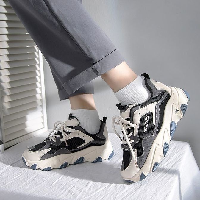 Giày Thể Thao Da Mềm Thoáng Khí Phong Cách Châu Âu Size 35-43 41 42 Cho Nữ