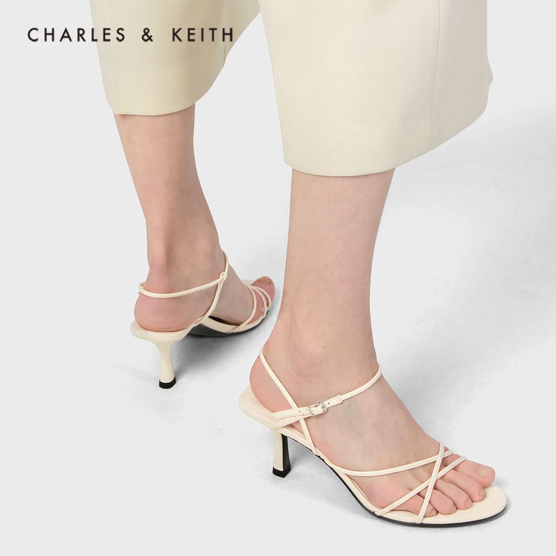 Sandal nữ CNK chính hãng gót nhọn màu trắng kem CK1-61680092