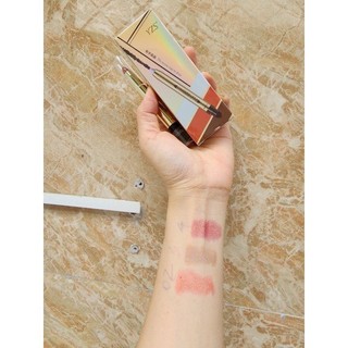 Phấn Mắt Dạng Thỏi Hai Đầu Bắt Sáng Lấp Lánh
