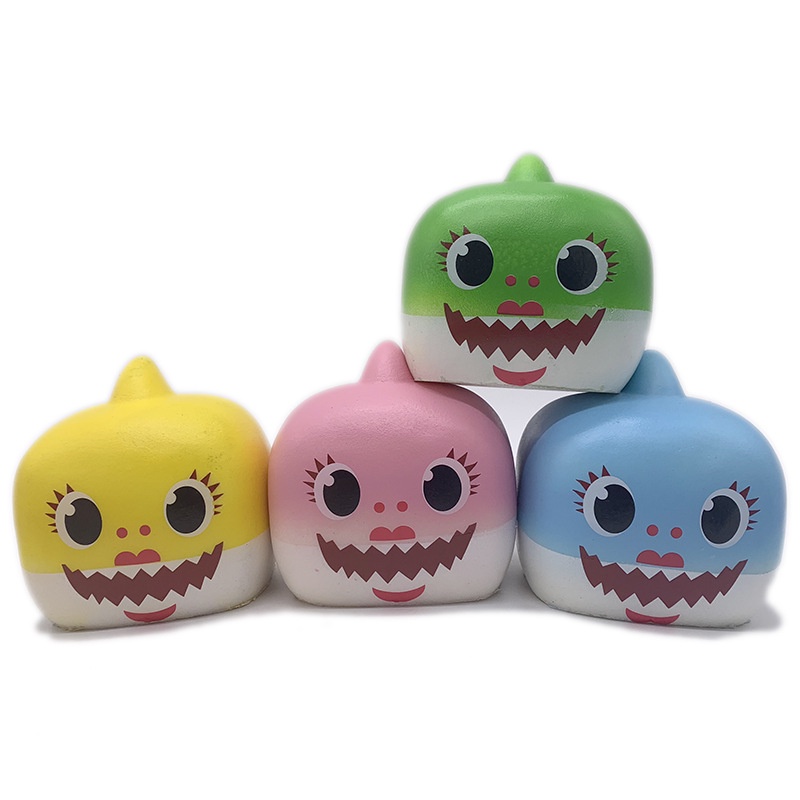 Đồ chơi gia đình cá mập baby shark bóp tay vui nhộn hình vuông Shopee