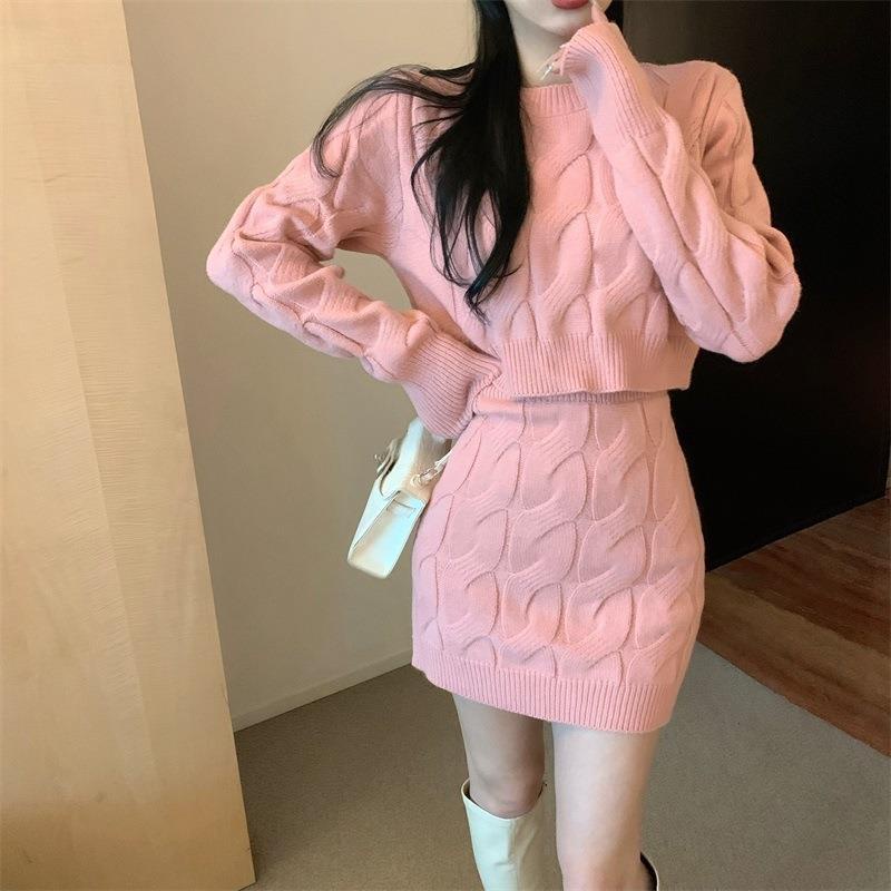 Bộ Áo Sweater Dệt Kim Phối Chân Váy Ôm Hông Thời Trang 2022 Cho Nữ