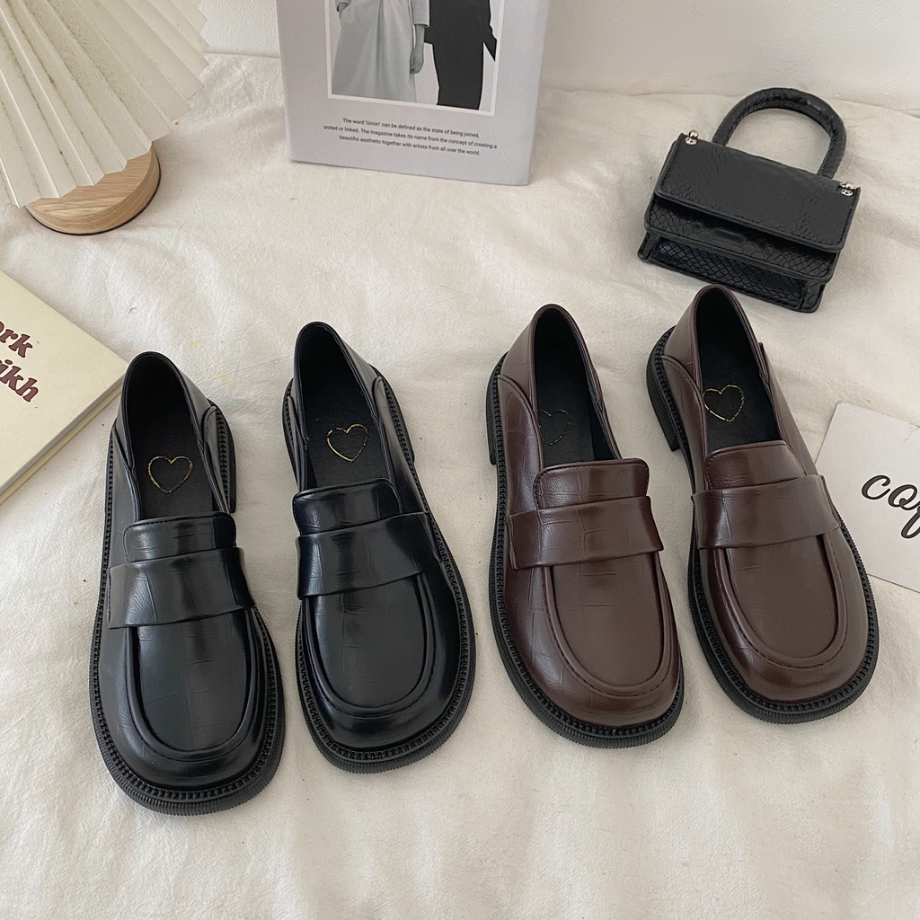 Giày lười IELGY đế thấp mềm mại phong cách cổ điển dễ phối đồ cho nữ