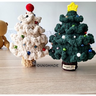 Chậu cây thông noel mini bằng len handmade (tặng kèm đèn led nhấp nháy)