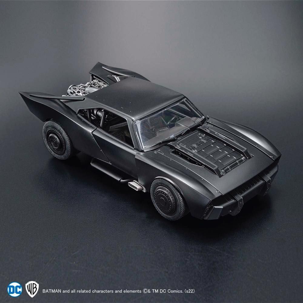 Mô hình lắp ráp Bandai 1/35 Model Kit Batmobile - The Batman Ver