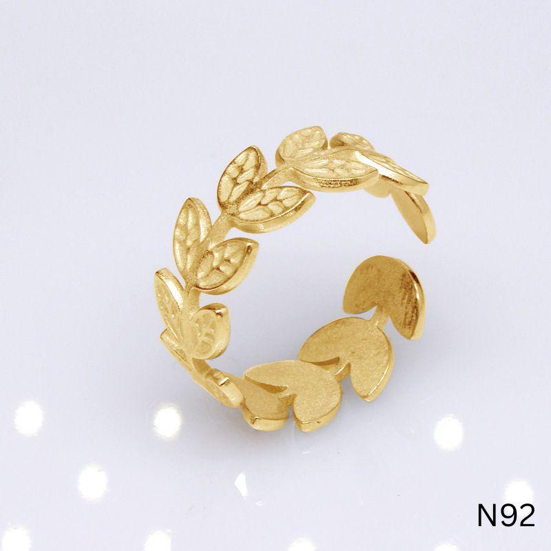 Nhẫn chiếc lá titan không đen rỉ N92