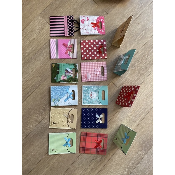 Túi giấy đựng quà