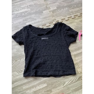 Áo croptop xốp cổ tròn