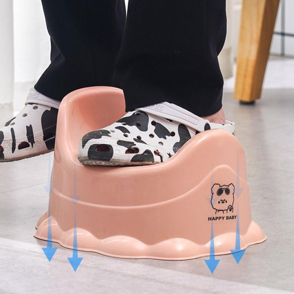 Bô Vệ Sinh Bằng Nhựa Chống Rò Rỉ Thiết Kế Dễ Thương Tiện Dụng Cho Bé Trai