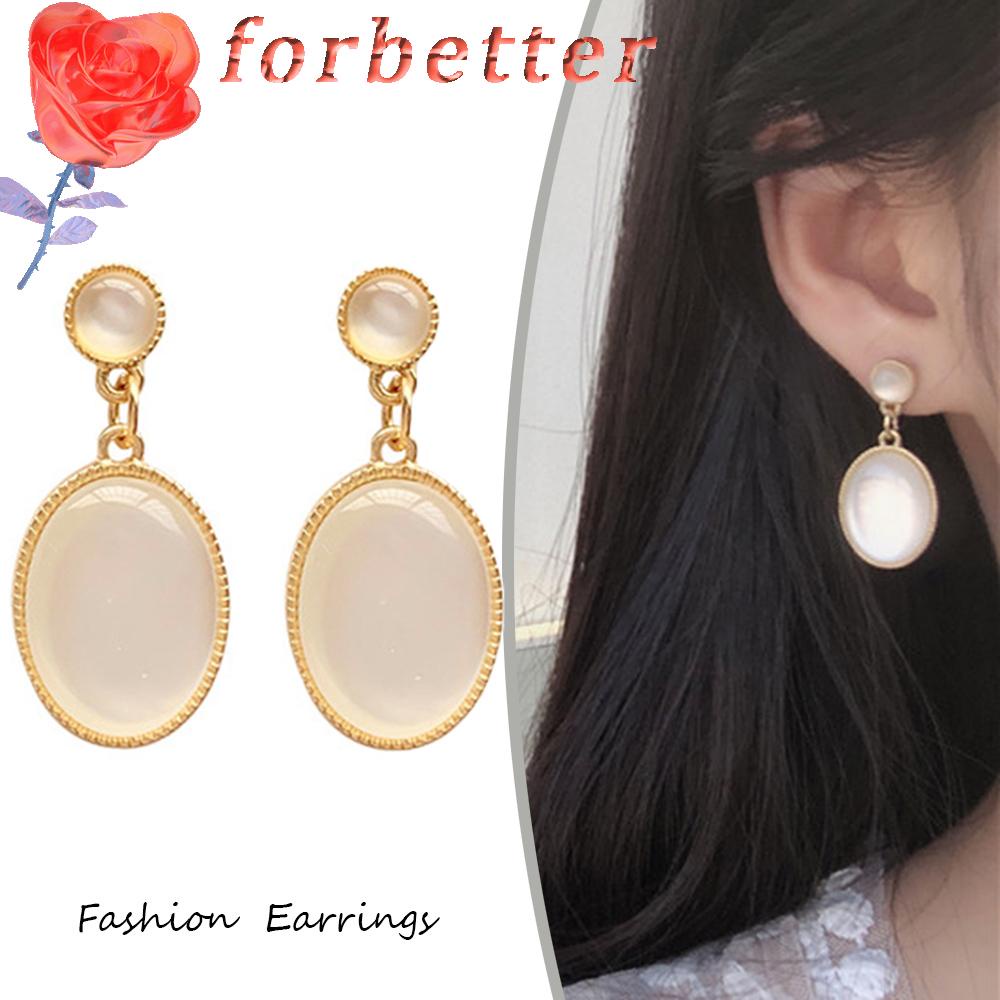 Khuyên tai hình bầu dục thiết kế đơn giản cho nữ