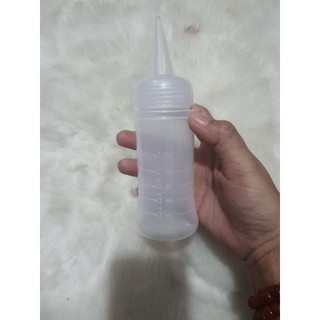 máng hứng thuốc uốn tóc