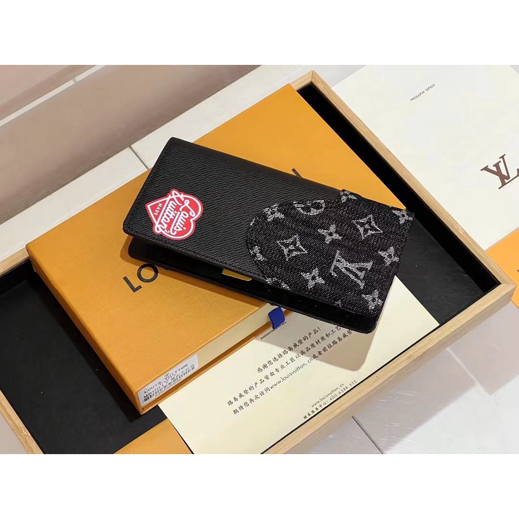 Ví Nam Dây Kéo Dọc M81021